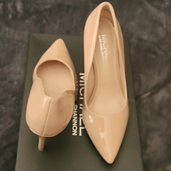 Michael By Michael Shannon Releigh Nude - Picture 2 of 3